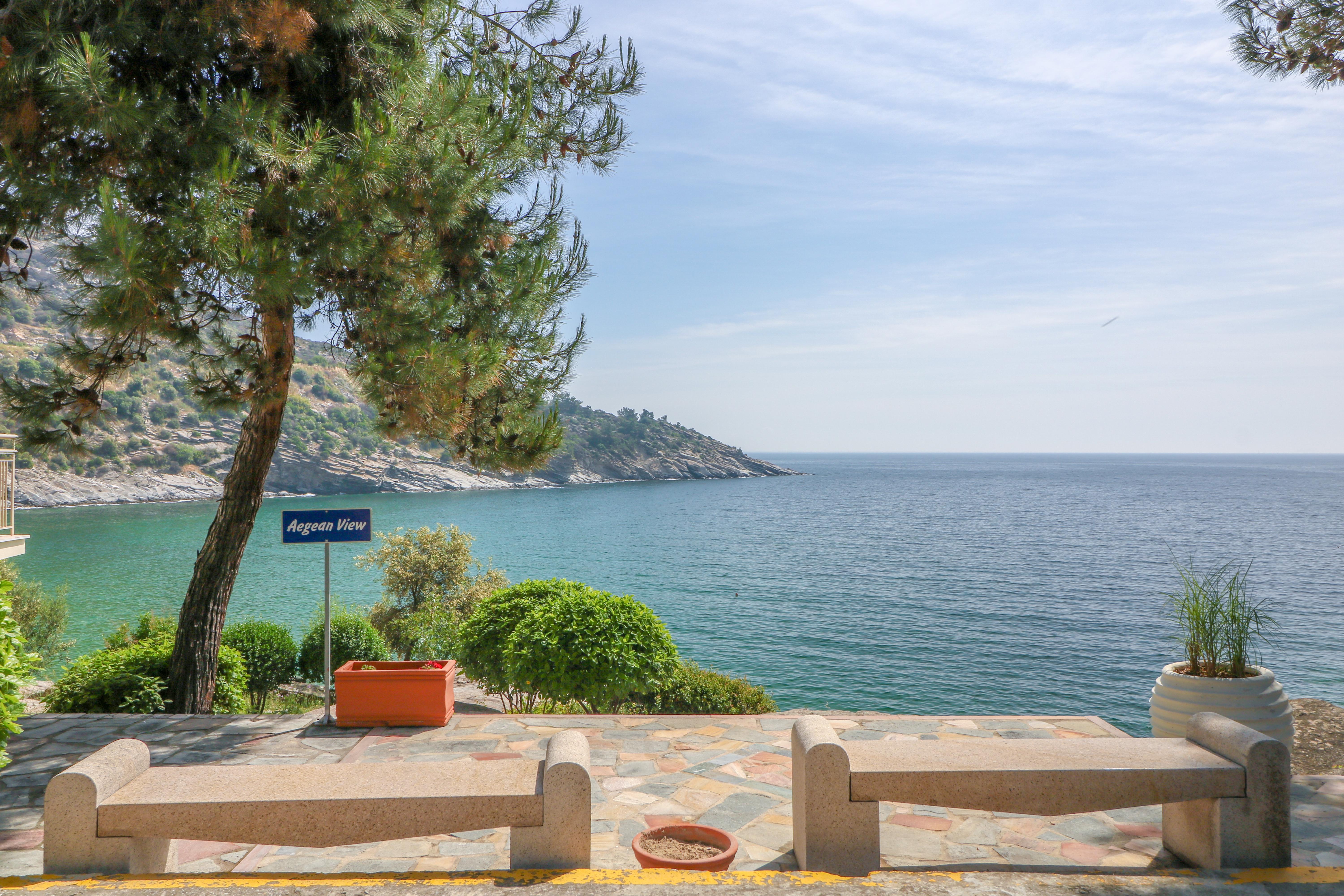 Tosca Beach Hotel Palaiontsiflikion Exterior photo