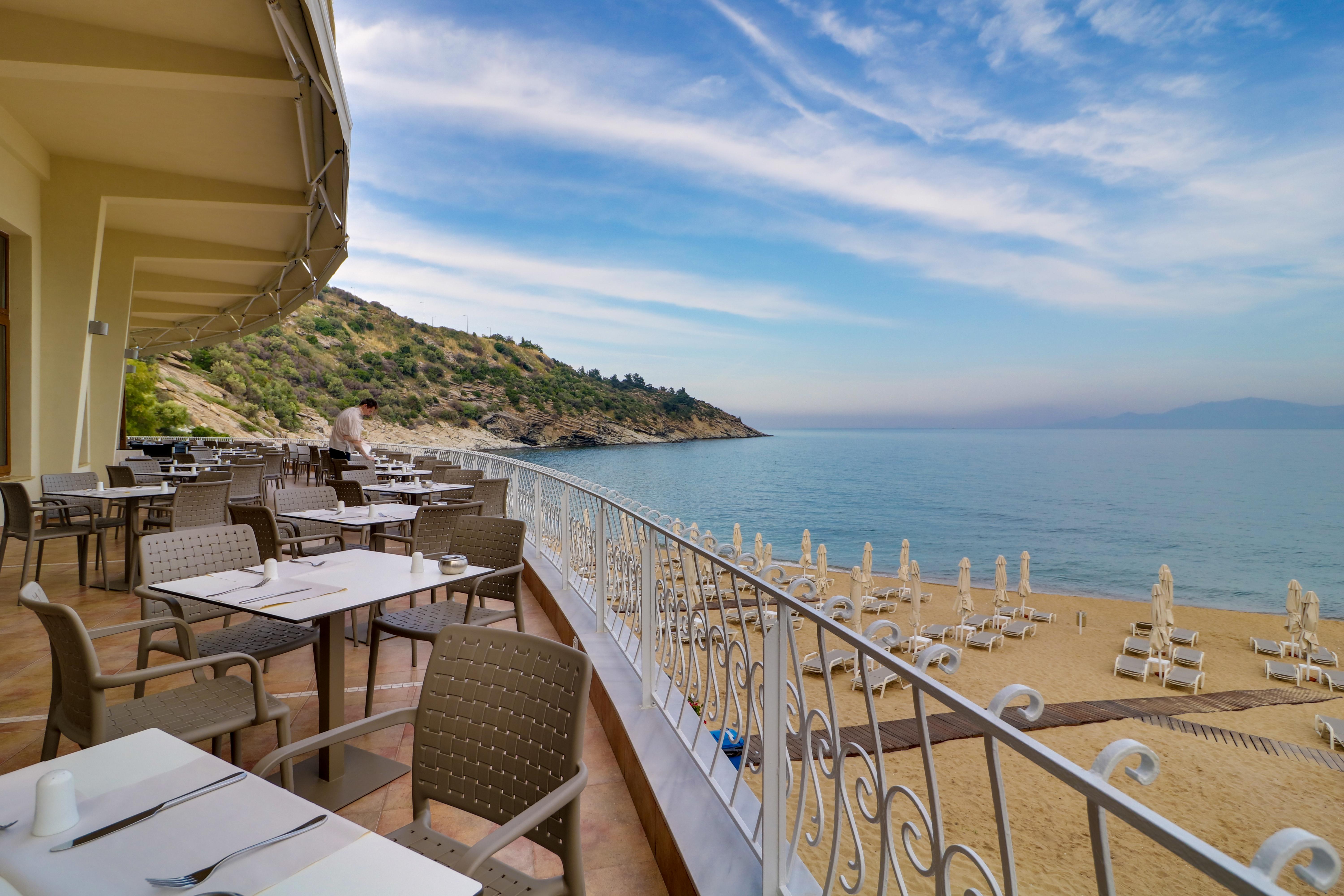Tosca Beach Hotel Palaiontsiflikion Exterior photo